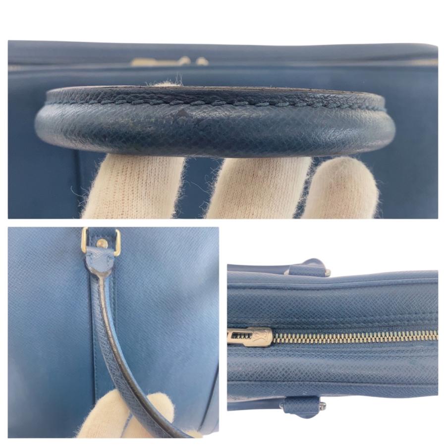 LOUIS VUITTON（ルイ・ヴィトン） タイガ ポルトドキュマン