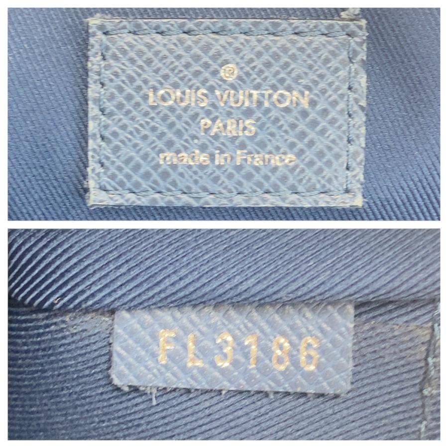 LOUIS VUITTON（ルイ・ヴィトン） タイガ ポルトドキュマン