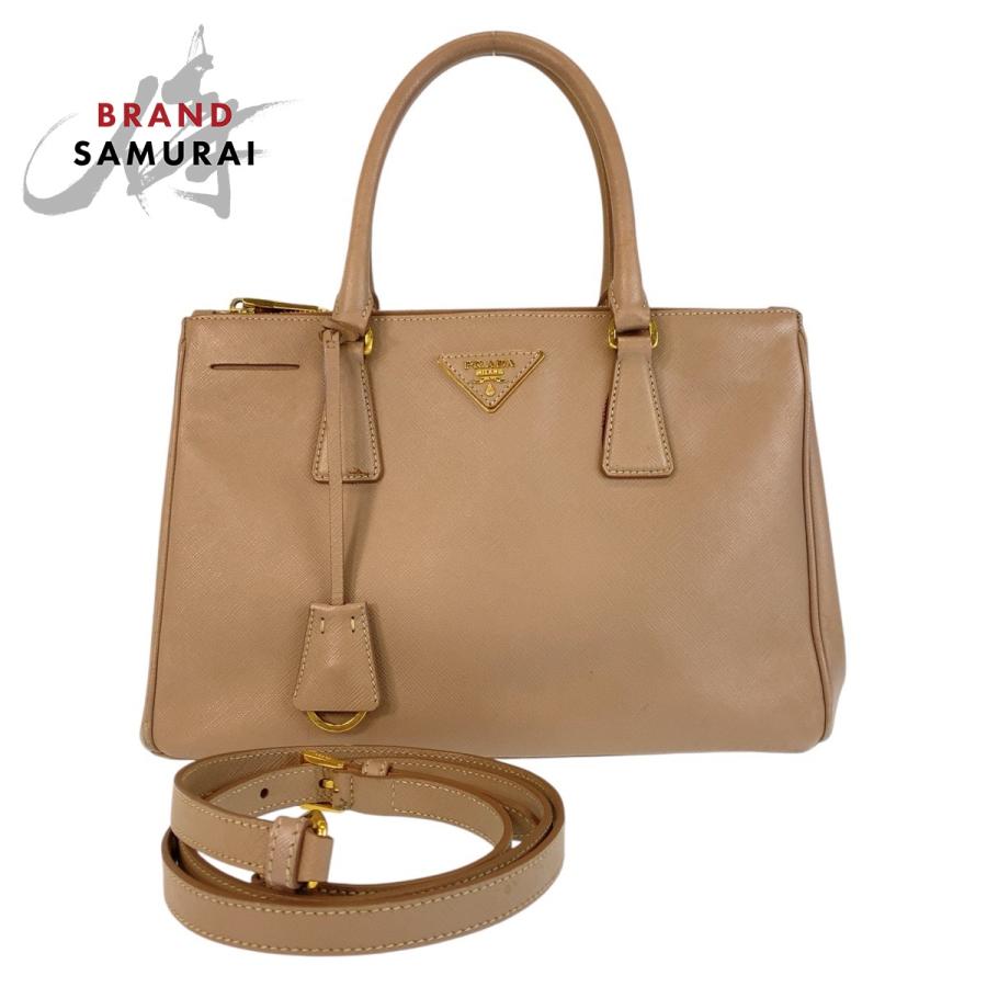 PRADA プラダ サフィアーノ ガレリア 三角ロゴプレート ベージュ 