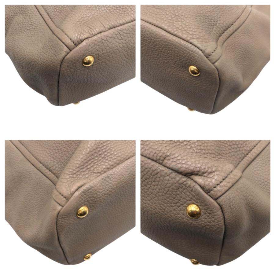 PRADA（プラダ） 美品 ヴィッテロダイノ ベージュ ゴールド金具 レザー