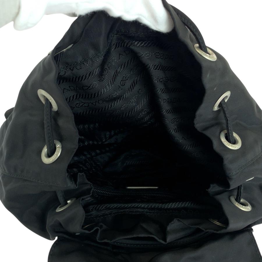 PRADA（プラダ） 美品 テスート 三角ロゴプレート ブラック 黒