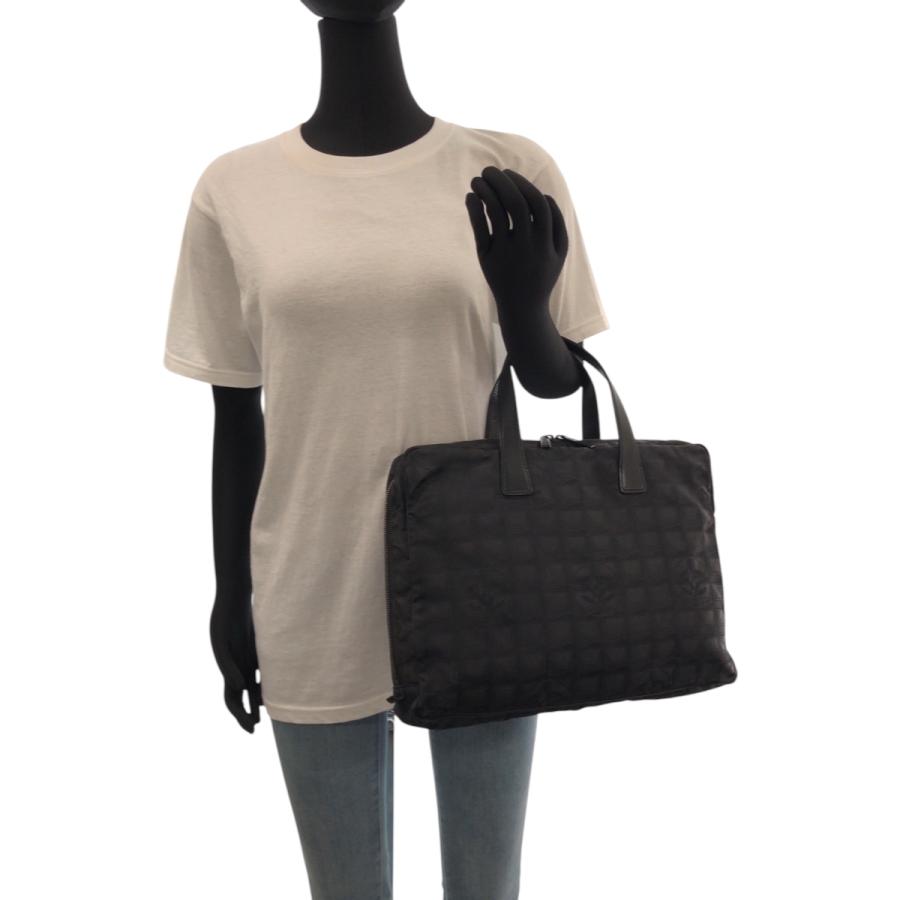 CHANEL（シャネル） ニュートラベルライン ココマーク ブラック 黒