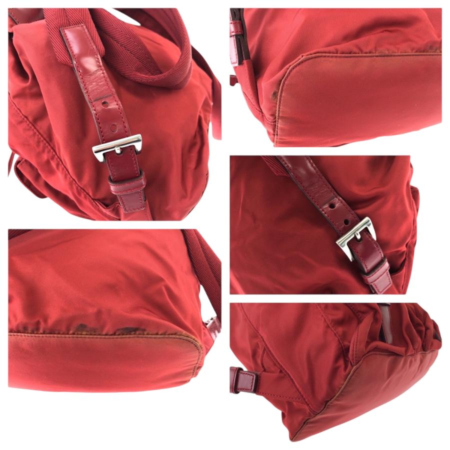 PRADA（プラダ） テスート 三角ロゴプレート レッド シルバー金具