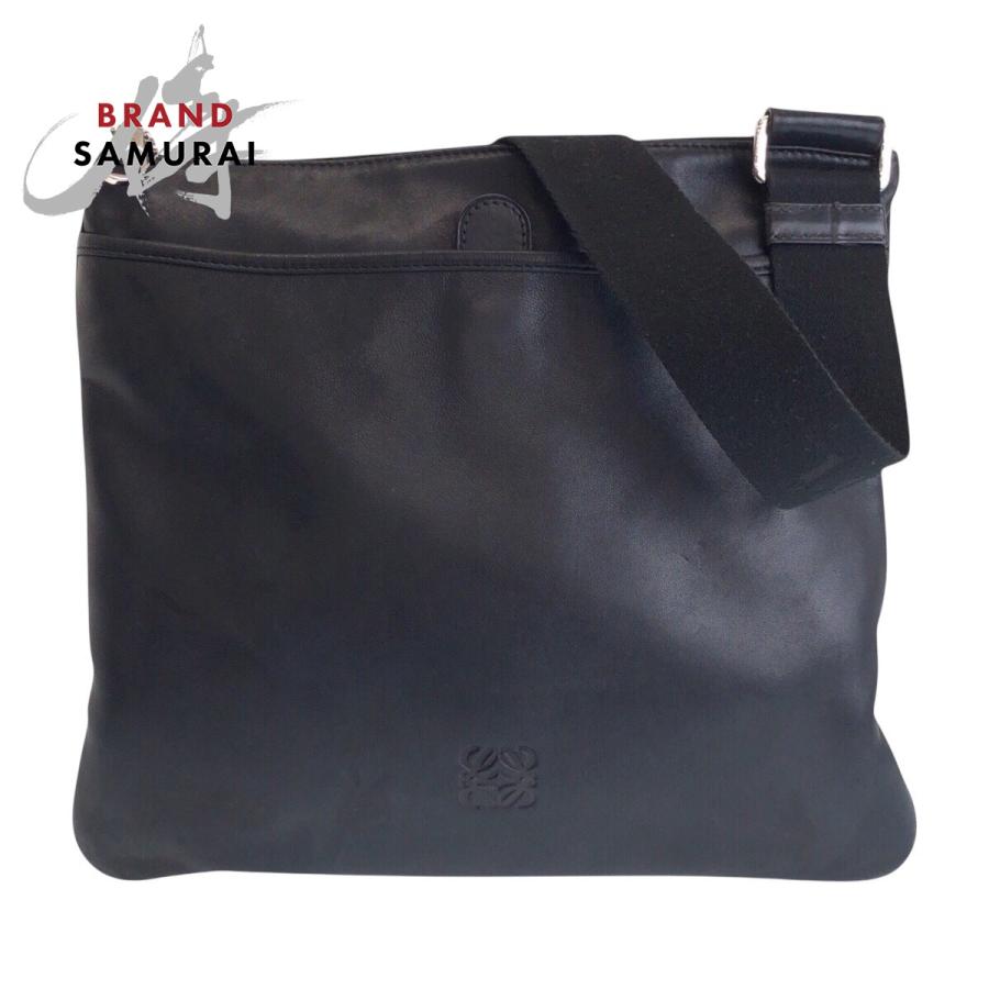 LOEWE ロエベ アナグラム ブラック 黒 シルバー金具 レザー