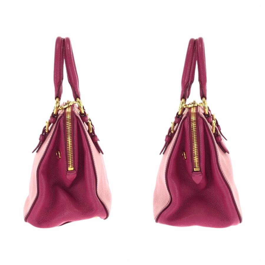 miu miu（ミュウミュウ） 美品 マドラス ピンク ゴールド金具 レザー