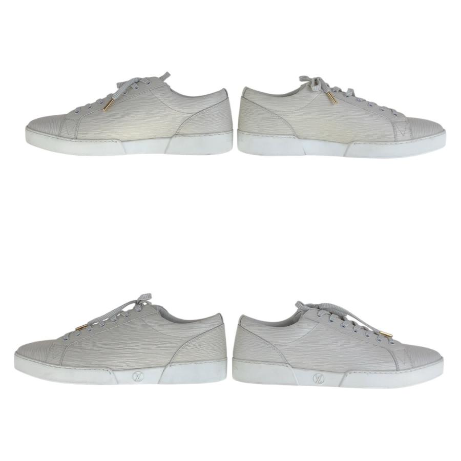 LOUIS VUITTON（ルイ・ヴィトン） 超美品 エピ 8/26.5 ホワイト