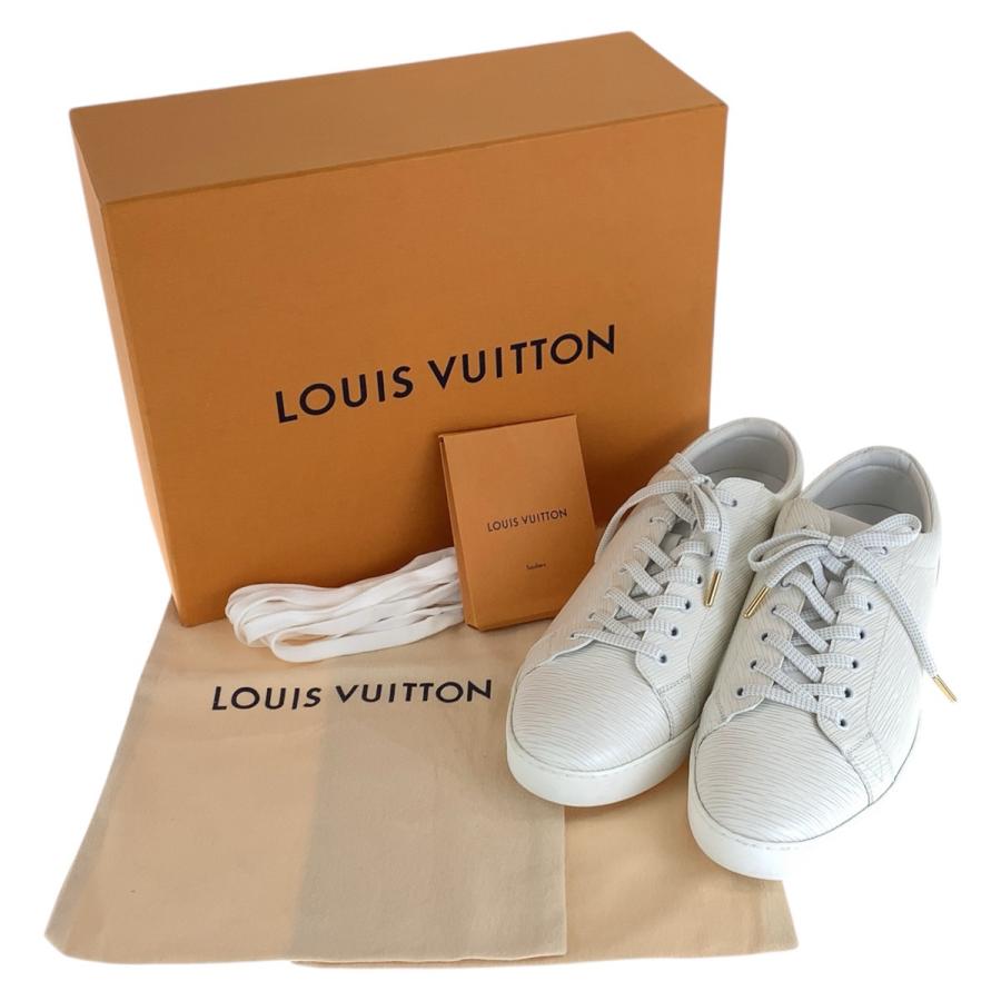 LOUIS VUITTON（ルイ・ヴィトン） 超美品 エピ 8/26.5 ホワイト