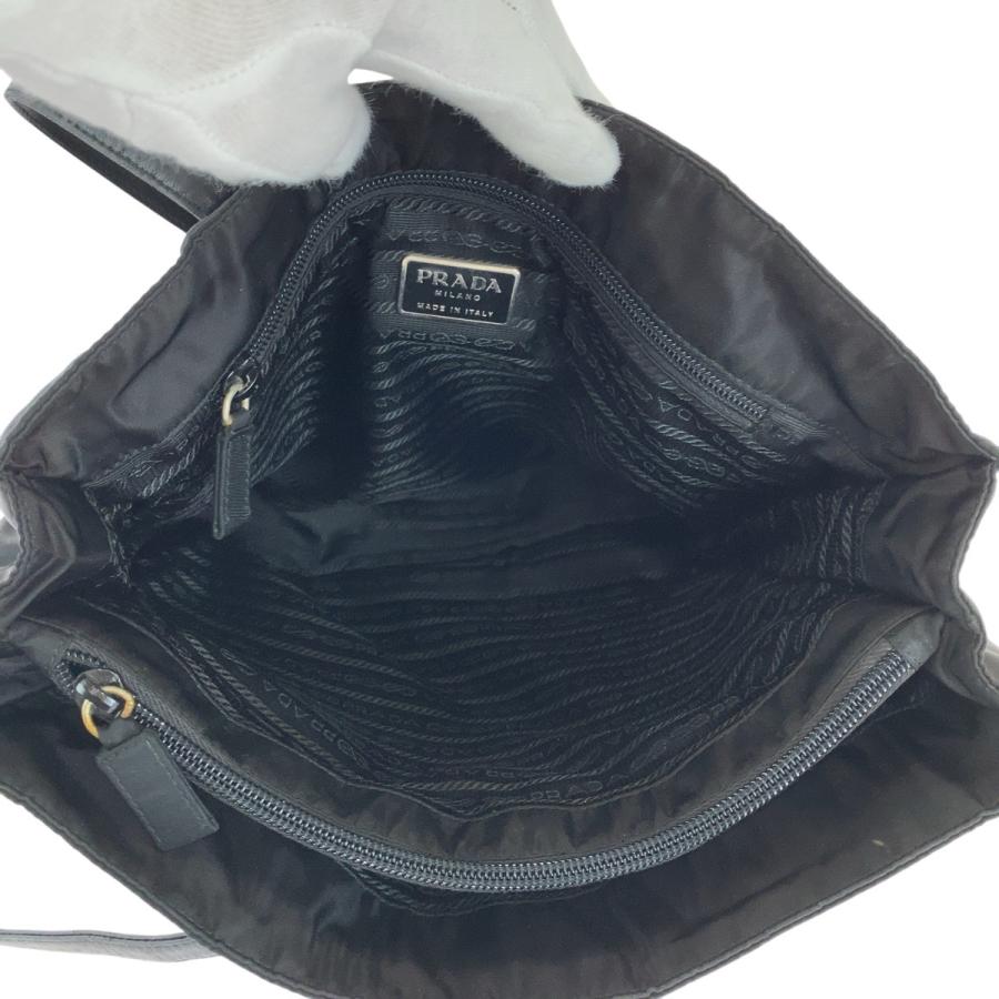 みぃ PRADA 三角ロゴ　トートバッグ　シルバー金具　ブラック みぃ PRADA 三角ロゴ トートバッグ シルバー金具 ブラック みぃ