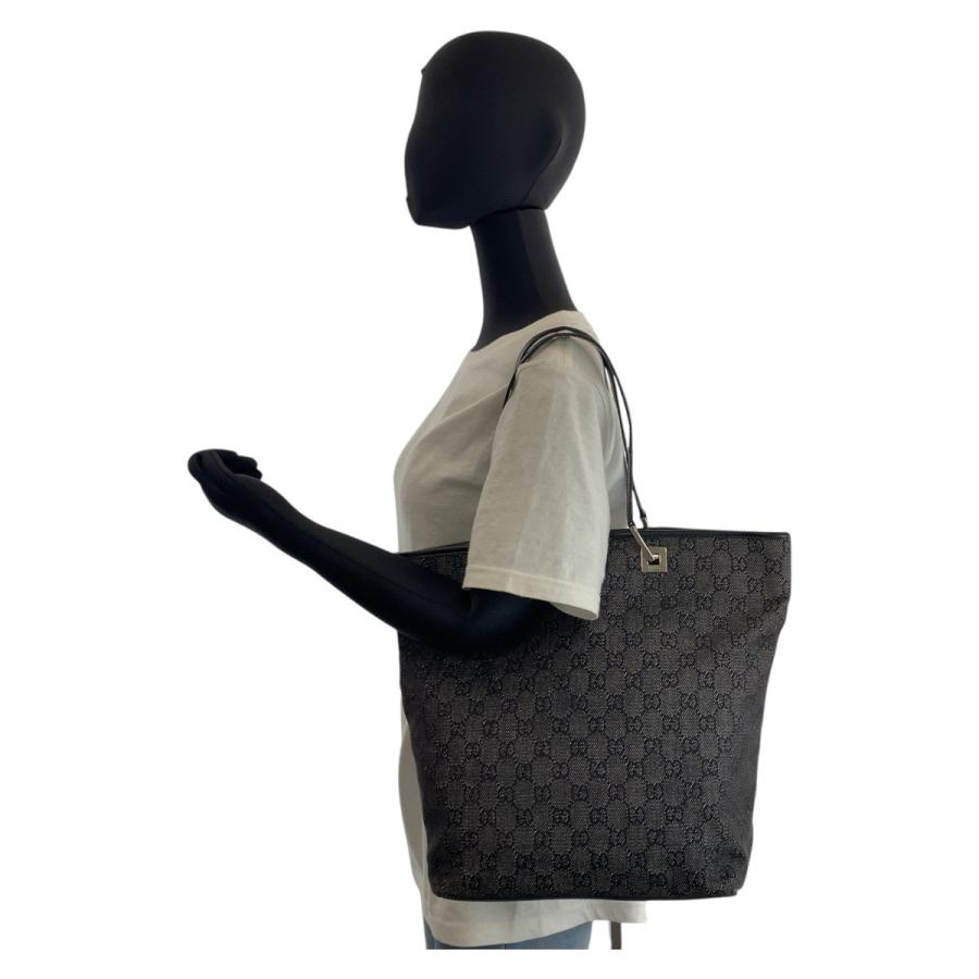 GUCCI トートバッグ 肩掛け GGキャンバス ロゴ金具 黒 31243 GUCCI グッチ GGキャンバス トートバッグ ショルダーバッグ