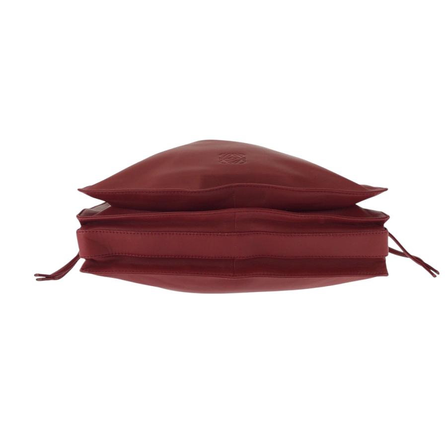 LOEWE（ロエベ） 美品 アナグラム フラメンコ レッド シルバー金具