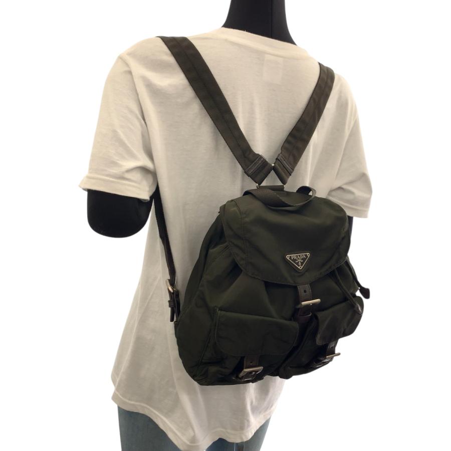 PRADA（プラダ） テスート 三角ロゴプレート カーキ ブラウン シルバー