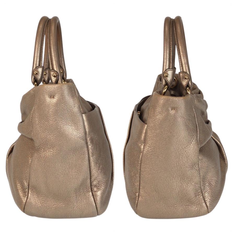 Salvatore Ferragamo サルヴァトーレフェラガモ ヴァラリボン AU-21  