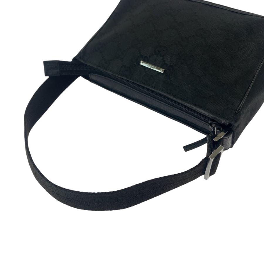 【美品】GUCCI グッチ GG柄 ボディバッグ ウエストポーチ ブラック 美品】グッチ ウエストポーチ GG柄 キャンバス ブラック ウエスト