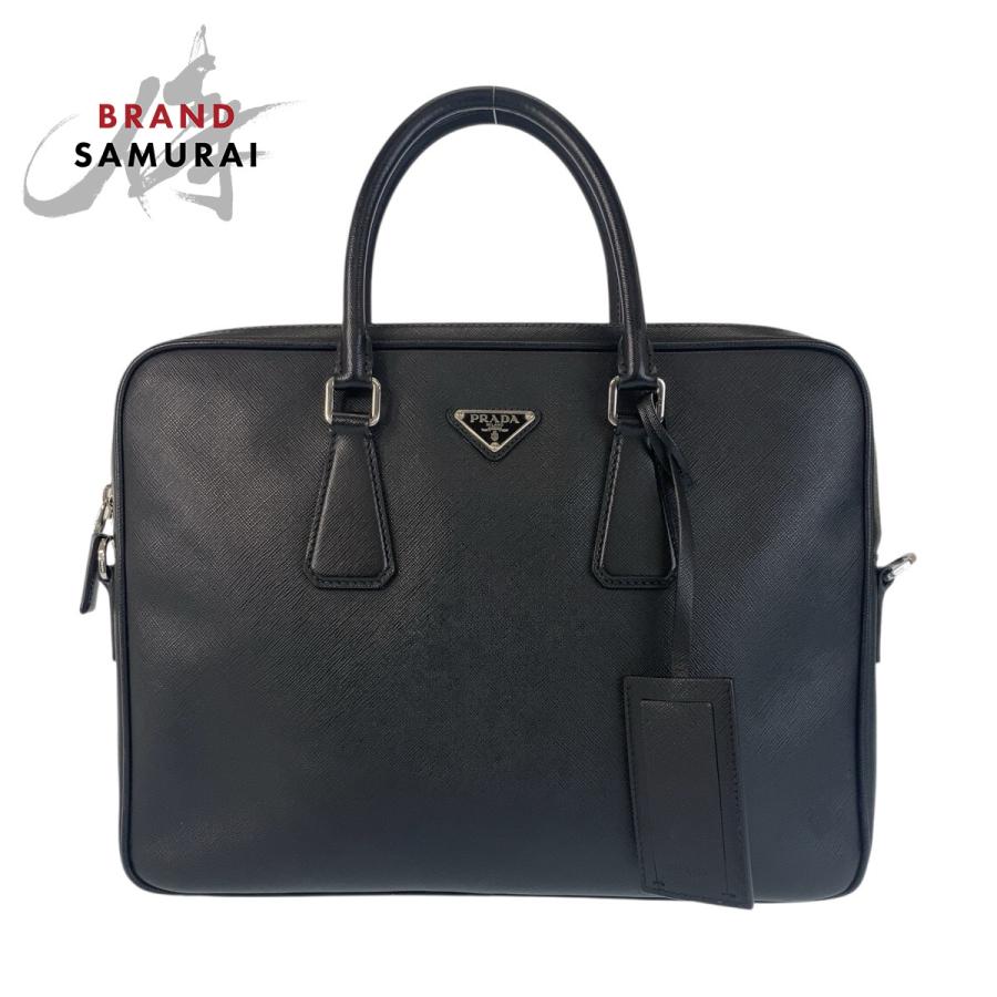 美品 サフィアーノレザー シルバー金具  ブラック A4収納 ビジネスバッグ PRADA 極 美品 希少品 プラダ 三角ロゴ 金具 サフィアーノ