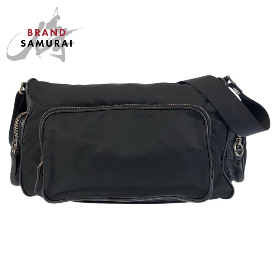 PRADA メッセンジャーバッグ　三角ロゴプレート　ナイロン　レザー　黒　大容量 PRADA メッセンジャーバッグ ブラック 三角ロゴ レザー テスートナイロン