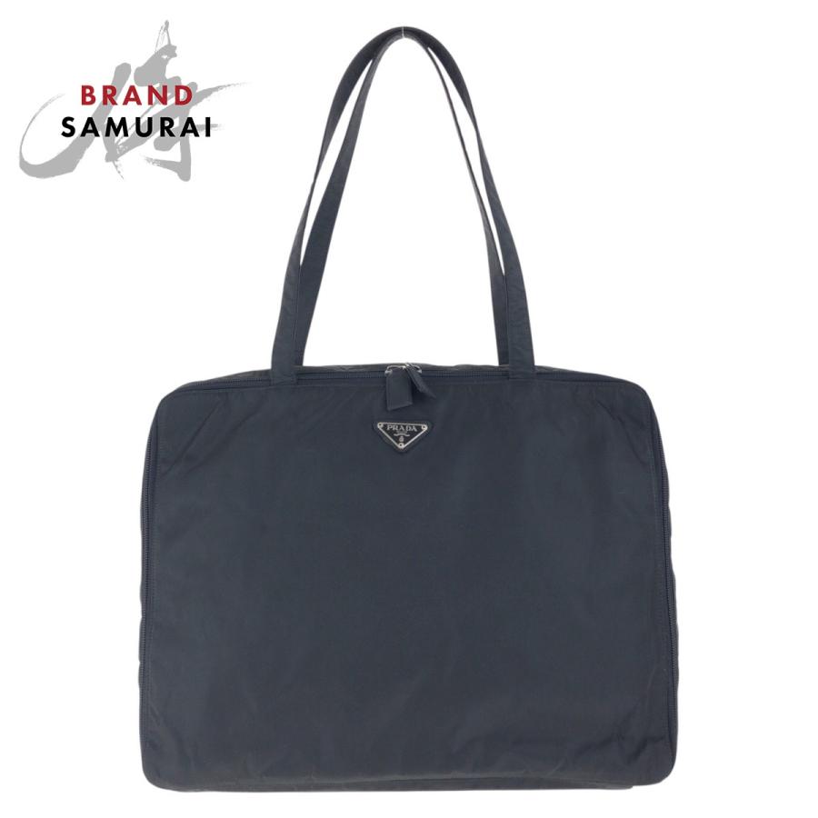 PRADA（プラダ） 美品 テスート 三角ロゴプレート ブラック 黒