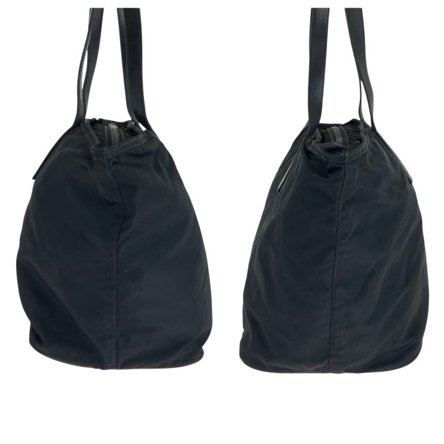 PRADA（プラダ） 美品 テスート 三角ロゴプレート ブラック 黒
