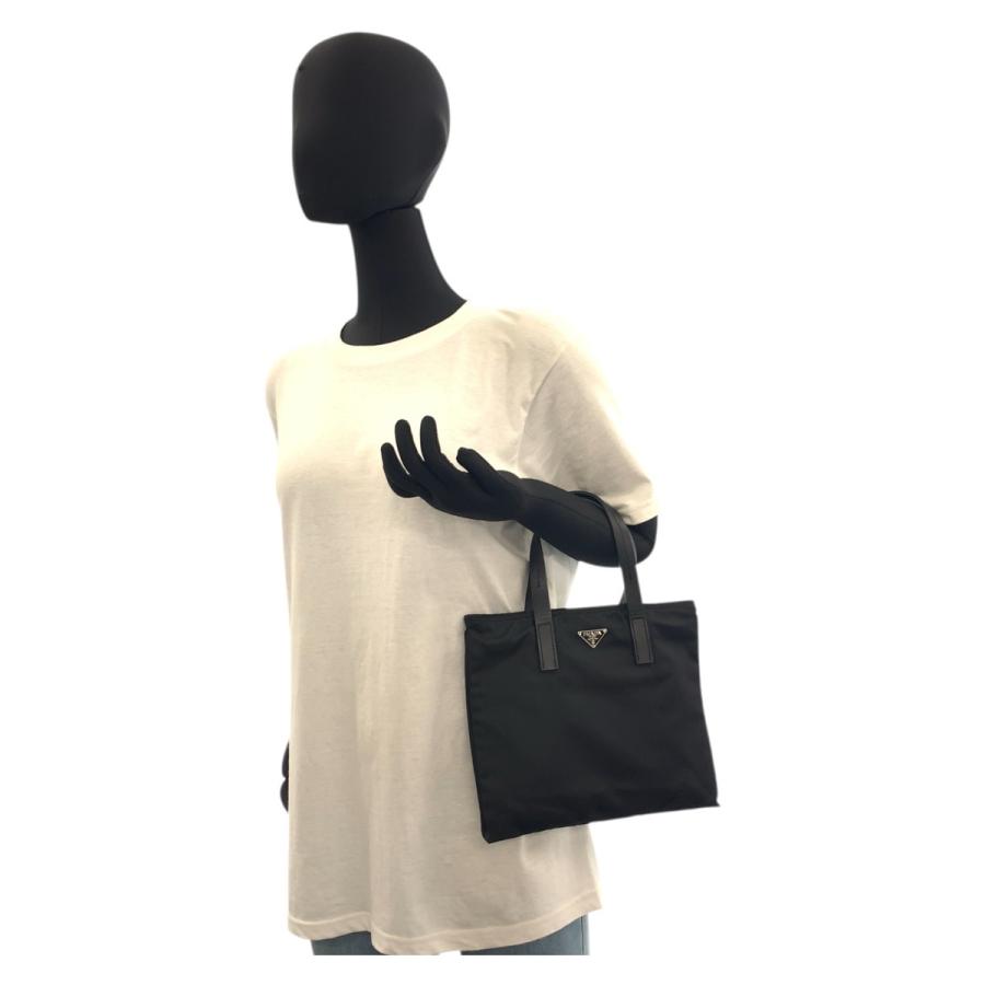 PRADA（プラダ） 美品 テスート 三角ロゴプレート ナイロン/レザー