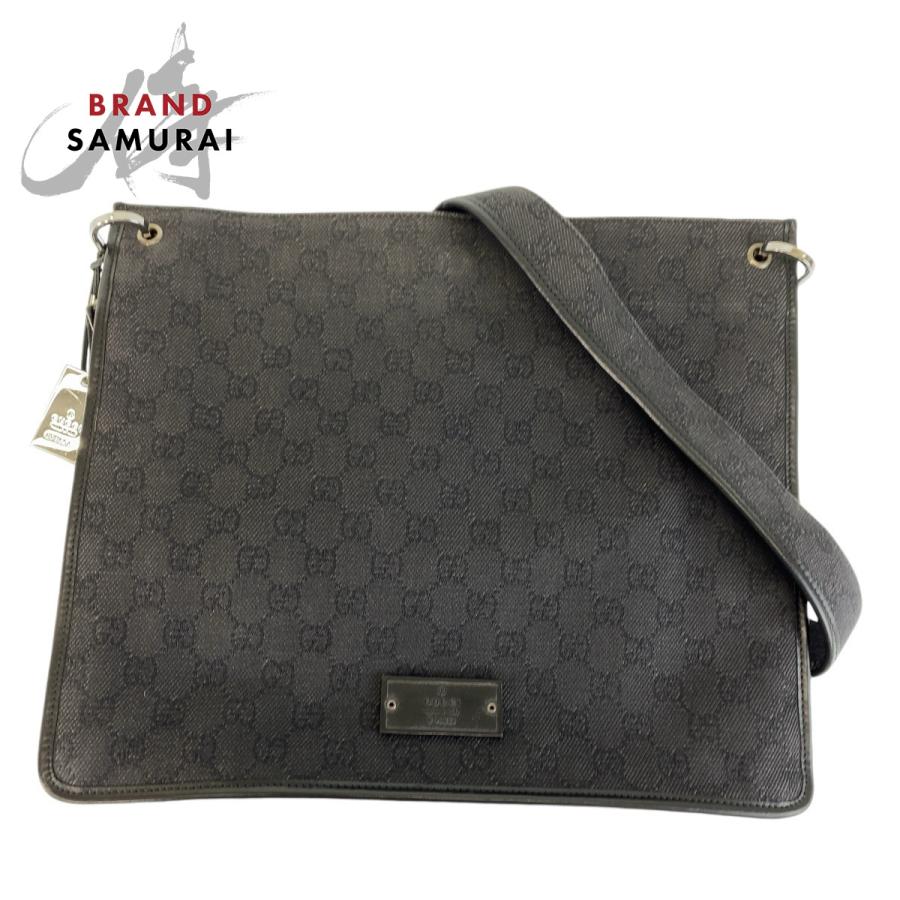 GUCCI（グッチ） 美品 ブラック 黒 シルバー金具 GGキャンバス 90656 ショルダーバッグ メッセンジャーバッグ レディース ...