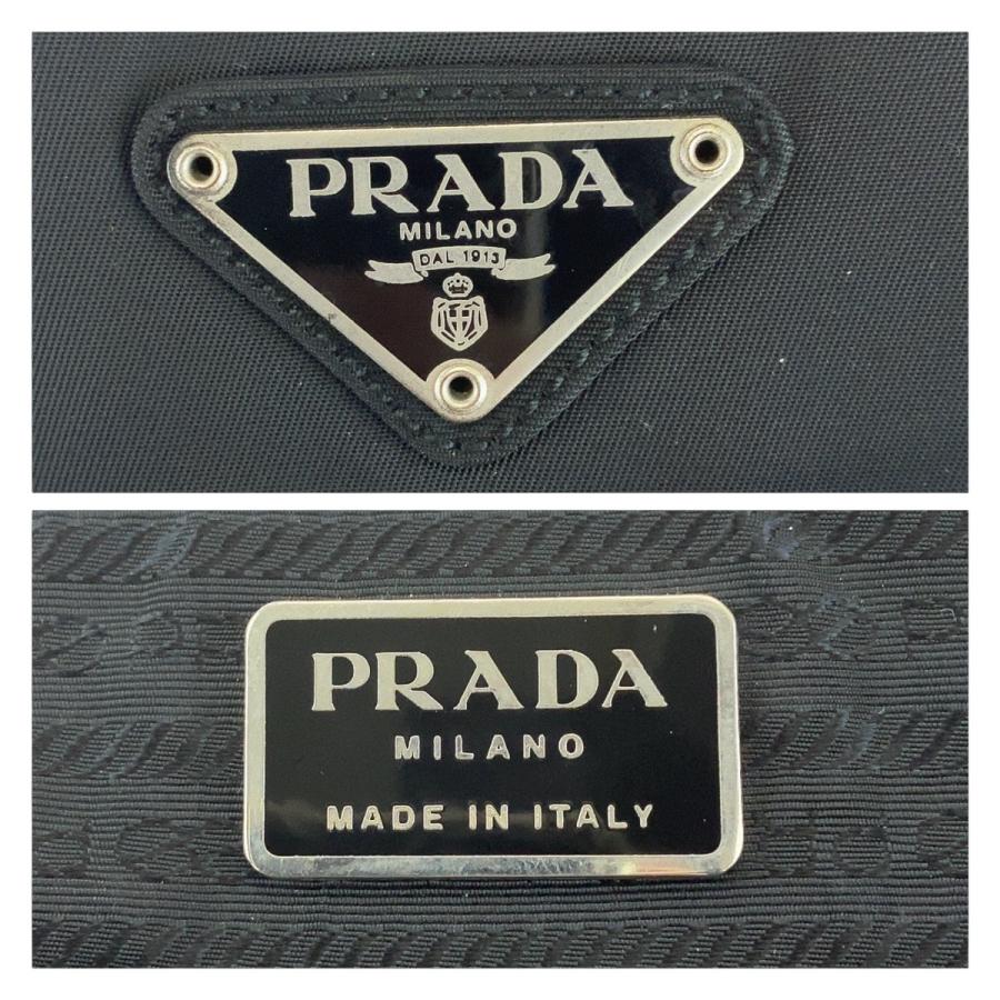未使用級美品 PRADA プラダ 三角ロゴプレート ダウンベスト ブラック L 未使用級美品 PRADA プラダ 三角ロゴプレート ダウンベスト