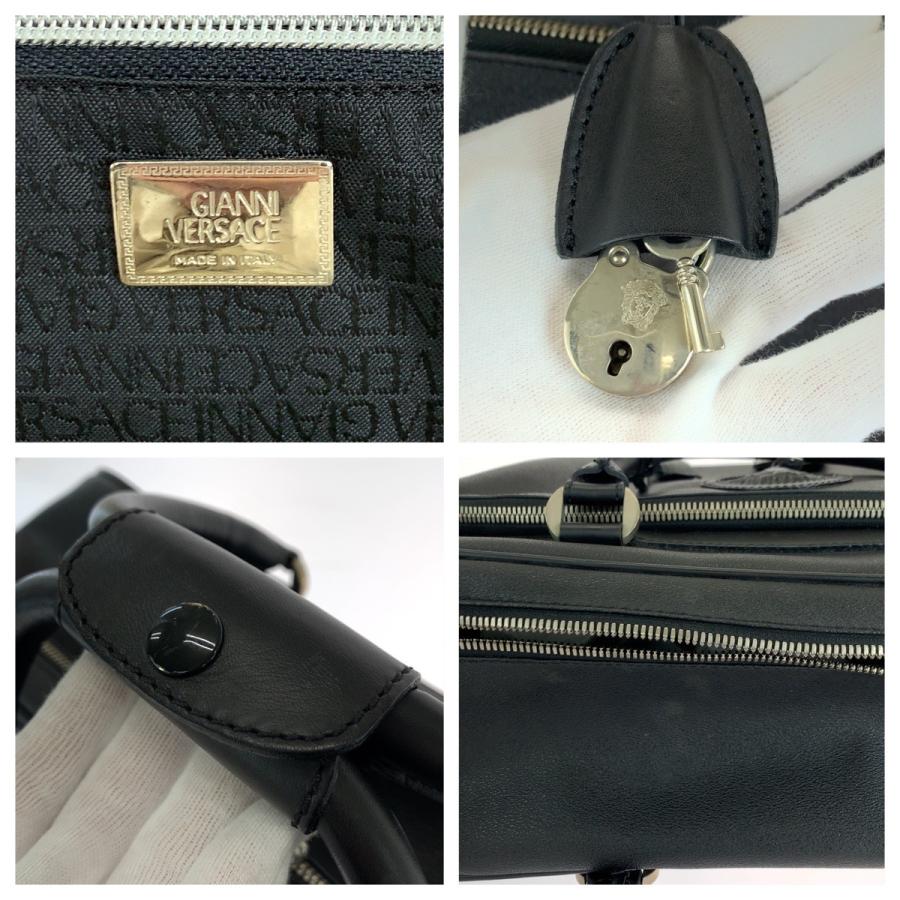 美品 Gianni Versace ジャンニ ヴェルサーチ メデューサ ブラック 黒