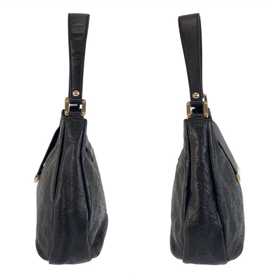 GUCCI（グッチ） 美品 グッチシマ ブラック 黒 ゴールド金具 レザー