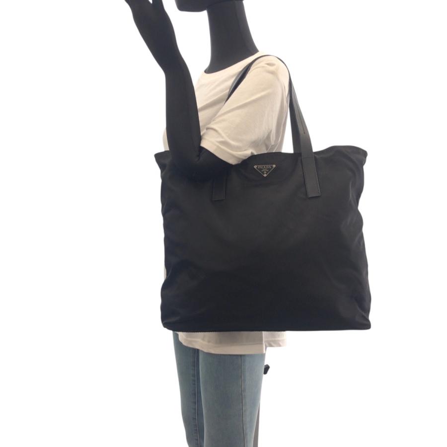 PRADA 美品 プラダ テスート 三角ロゴプレート ブラック ナイロン  