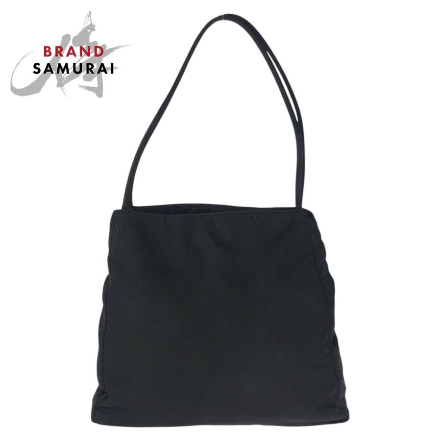 プラダ PRADA ナイロントートバッグ 三角ロゴ　ブラック 黒色 美品 PRADA プラダ ナイロン テスート 三角ロゴ ロゴ金具 トート