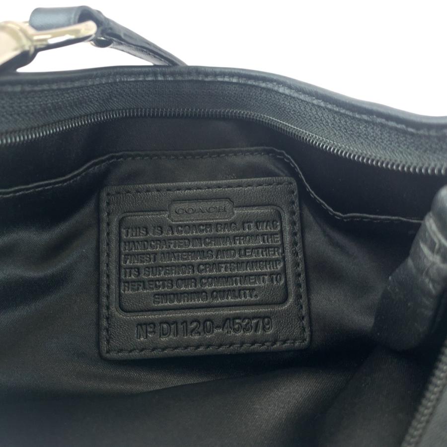 COACH（コーチ） 美品 オプアート ブラック 黒 シルバー金具 ナイロン 