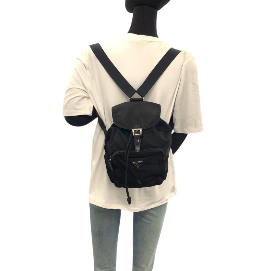 PRADA（プラダ） テスート 三角ロゴマーク ブラック 黒 シルバー金具