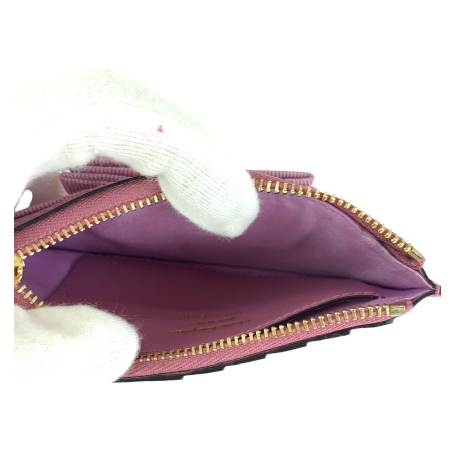 美品 Salvatore Ferragamo サルヴァトーレフェラガモ ヴィラリボン ピンク ゴールド金具 レザー コインケース フラグメントケース 505202 |  | 09