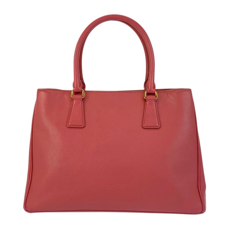 PRADA プラダ サフィアーノ 三角ロゴプレート ピンク ゴールド金具