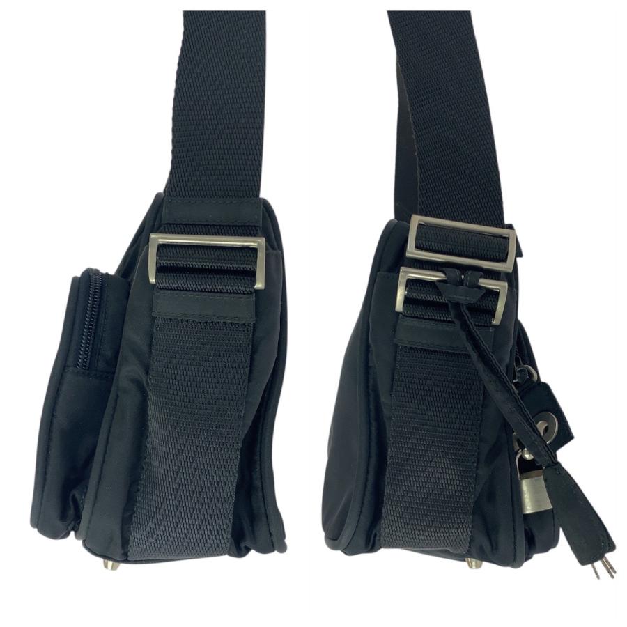 PRADA（プラダ） 美品 テスート 三角ロゴプレート ブラック 黒
