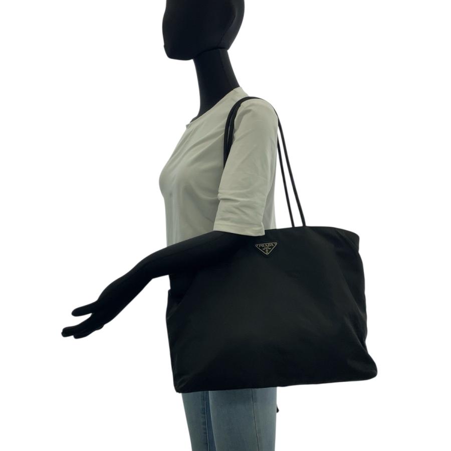 美品 PRADA ボストンバッグ 2way ブラック 三角ロゴ テスートナイロン 美品 PRADA ボストンバッグ 2way ブラック 三角ロゴ テスートナイロン