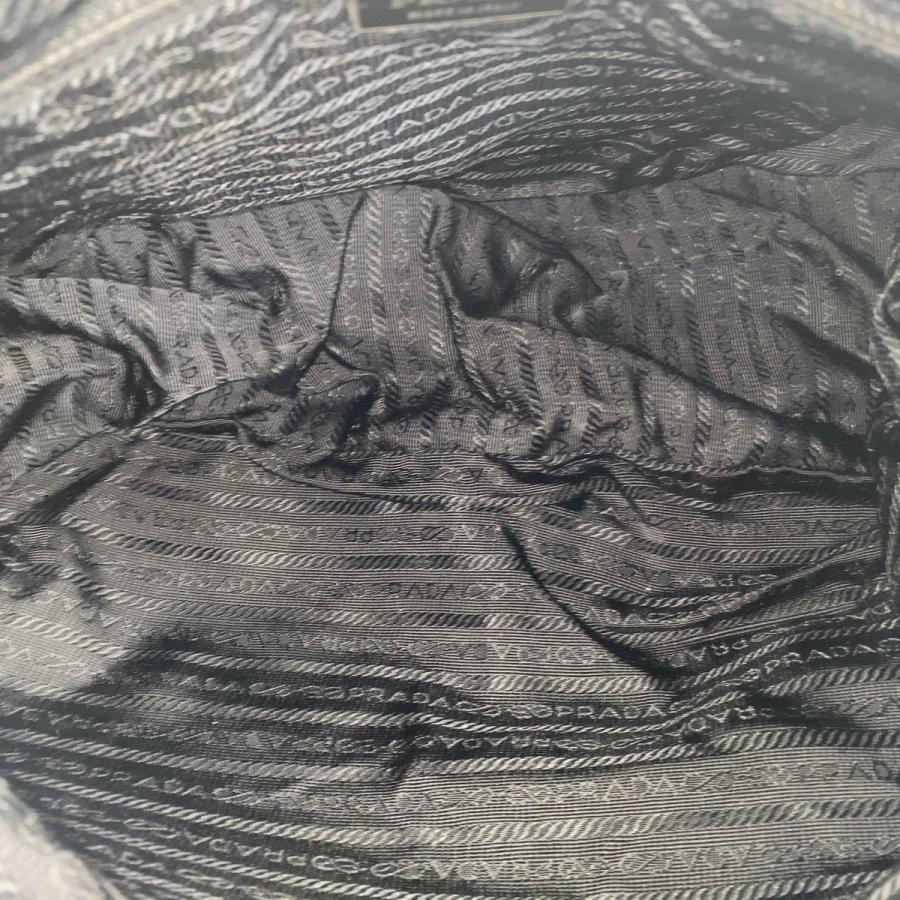 PRADA（プラダ） 美品 テスート 三角ロゴプレート ブラック 黒