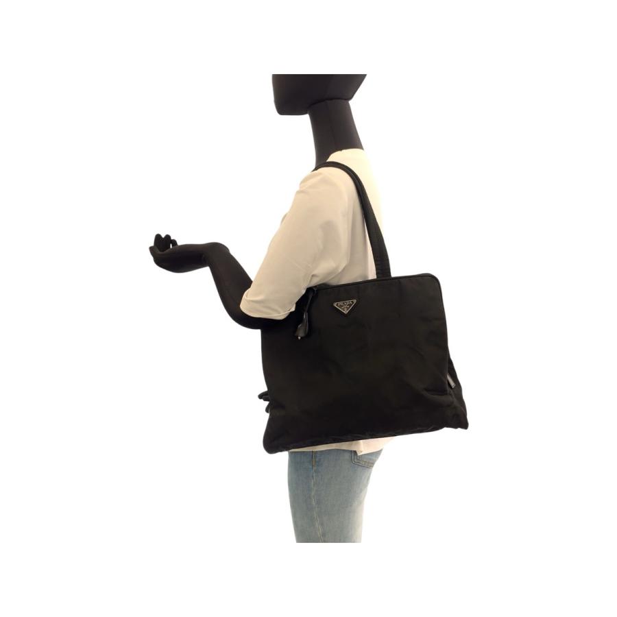 【PRADA】トートバッグ　三角ロゴプレート　ナイロン　ブラック　A4 PRADA（プラダ） テスート 三角ロゴプレート ブラック 黒 シルバー金具