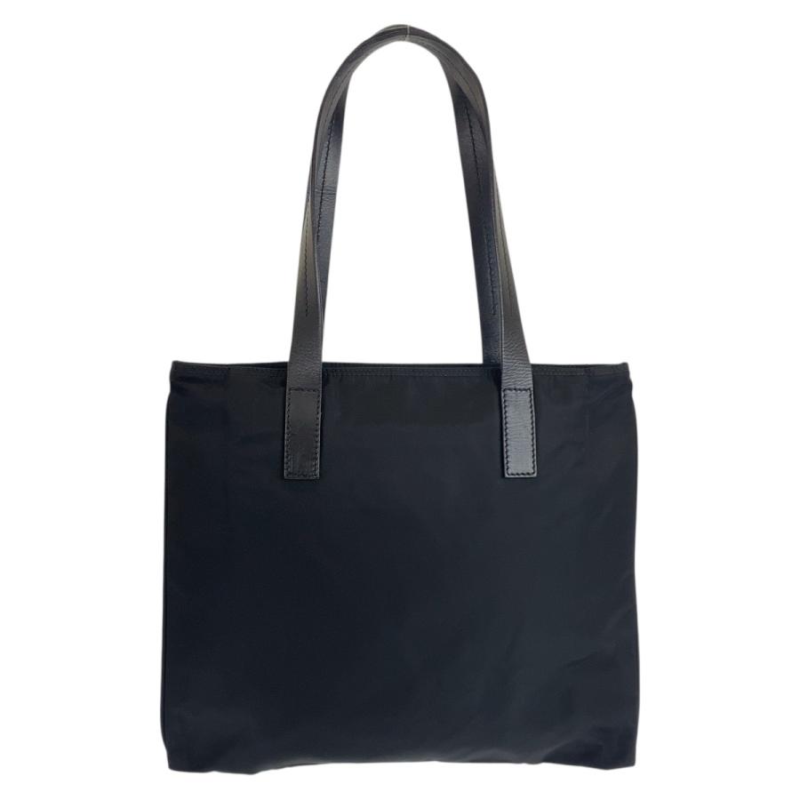 PRADA（プラダ） 美品 テスート 三角ロゴプレート ブラック 黒