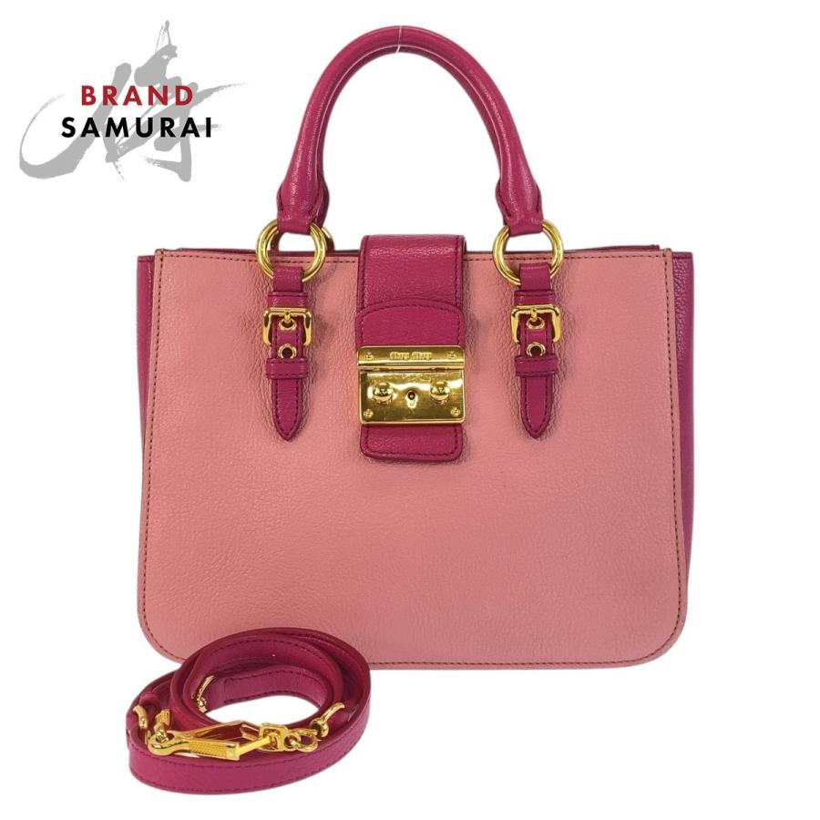 miumiu ミュウミュウ バッグ マドラス ピンク ショルダーバッグ miu miu（ミュウミュウ） 美品 マドラス ピンク ゴールド金具 レザー
