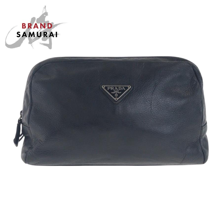 PRADA（プラダ） 美品 三角ロゴプレート ブラック 黒 シルバー金具 