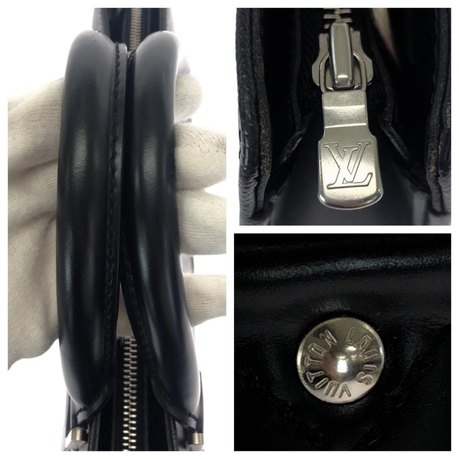 LOUIS VUITTON（ルイ・ヴィトン） 美品 タイガ ポルトドキュマン