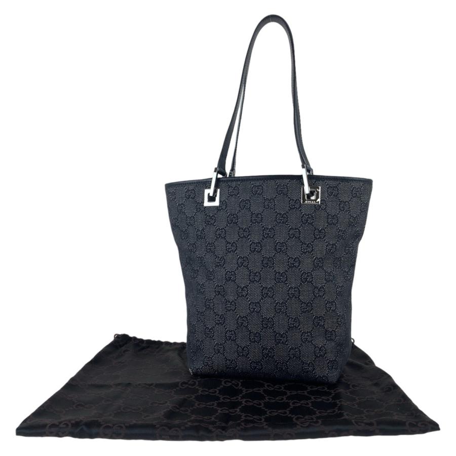 美品 GUCCI グッチ GG柄 ブラック シルバー金具 GGキャンバス