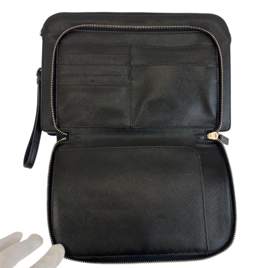 PRADA（プラダ） 美品 サフィアーノ ブラック 黒 シルバー金具 レザー