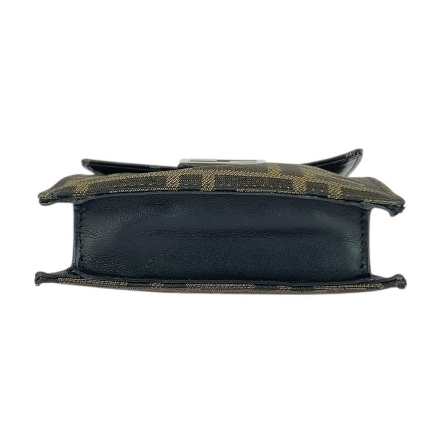 美品 FENDI フェンディ ズッカ ブラウン シルバー金具 キャンバス/レザー 7AR871 A921 ショルダーバッグ ポシェット メンズ 506736