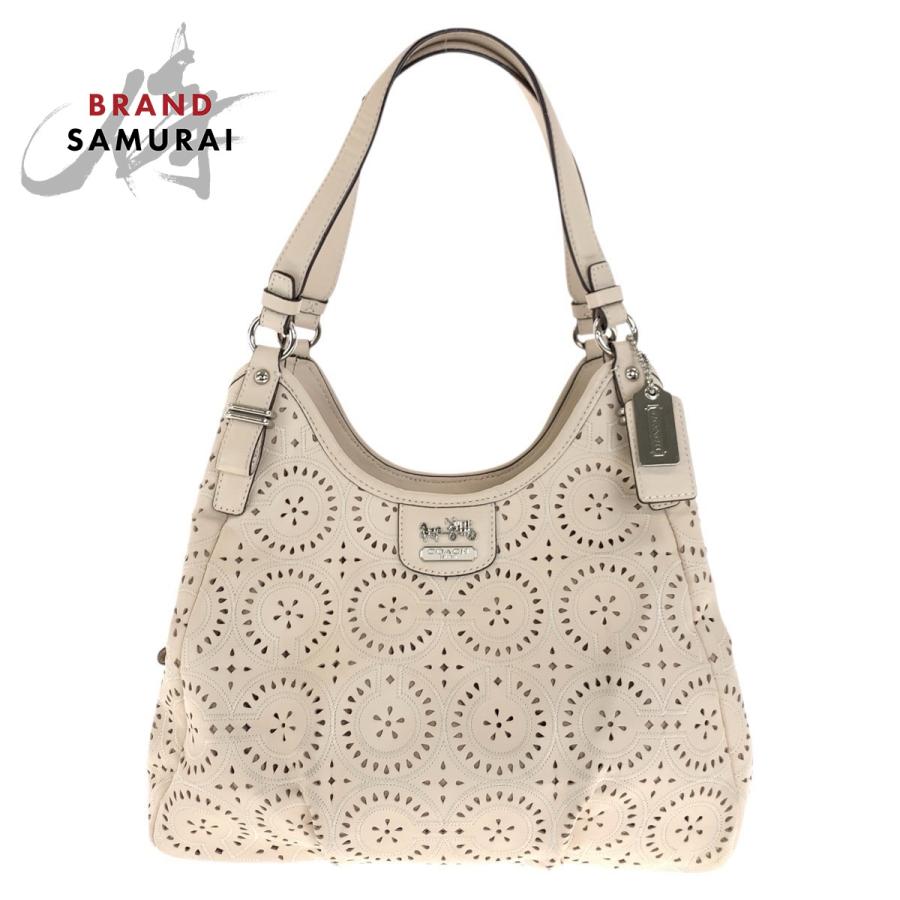 COACH（コーチ） 美品 パンチング ベージュ シルバー金具 レザー 19625 