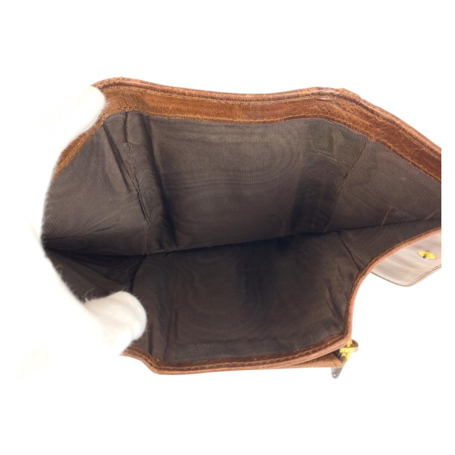 miu miu（ミュウミュウ） マテラッセ ブラウン ゴールド金具 レザー