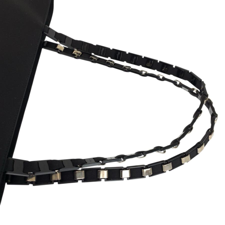 美品 Salvatore Ferragamo サルヴァトーレフェラガモ ヴァラ ブラック 黒 AU-21 9327 トートバッグ ショルダーバッグ レディース 600724 |  | 06