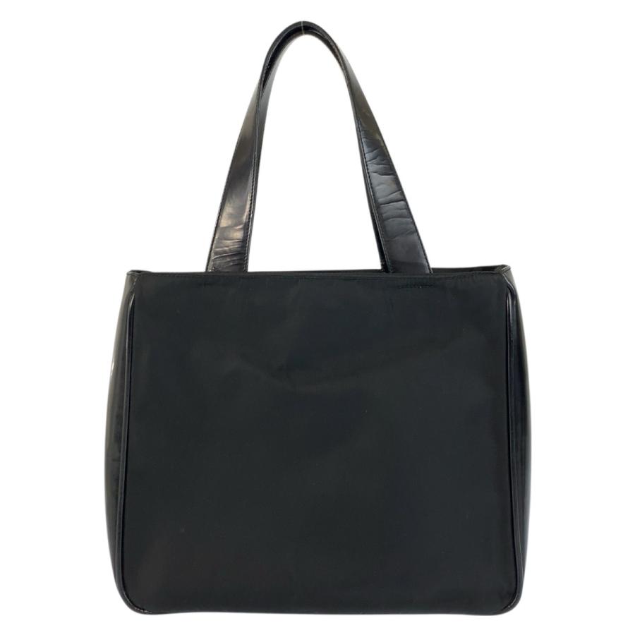PRADA（プラダ） 美品 テスート 三角ロゴプレート ブラック 黒