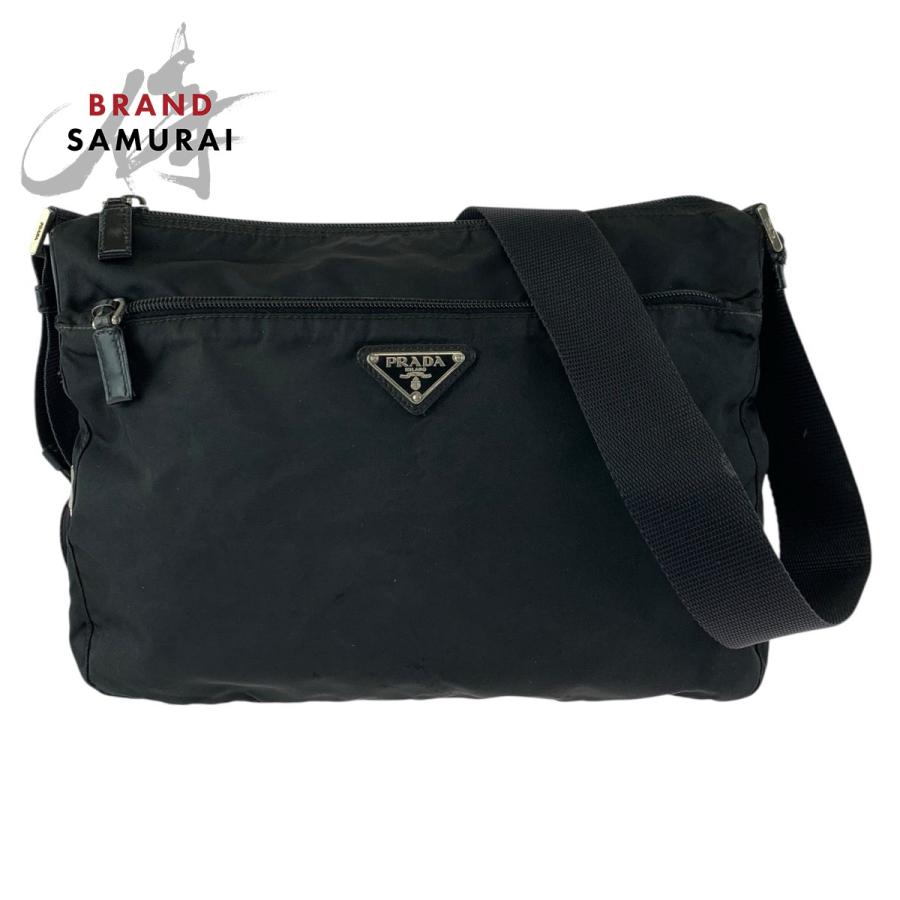 PRADA（プラダ） テスート 三角ロゴプレート ブラック 黒 シルバー金具 