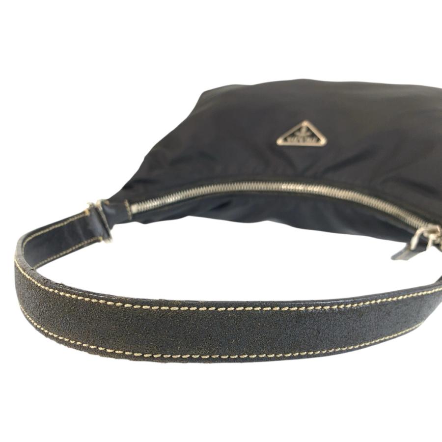 PRADA（プラダ） テスート 三角ロゴプレート ブラック 黒 シルバー金具