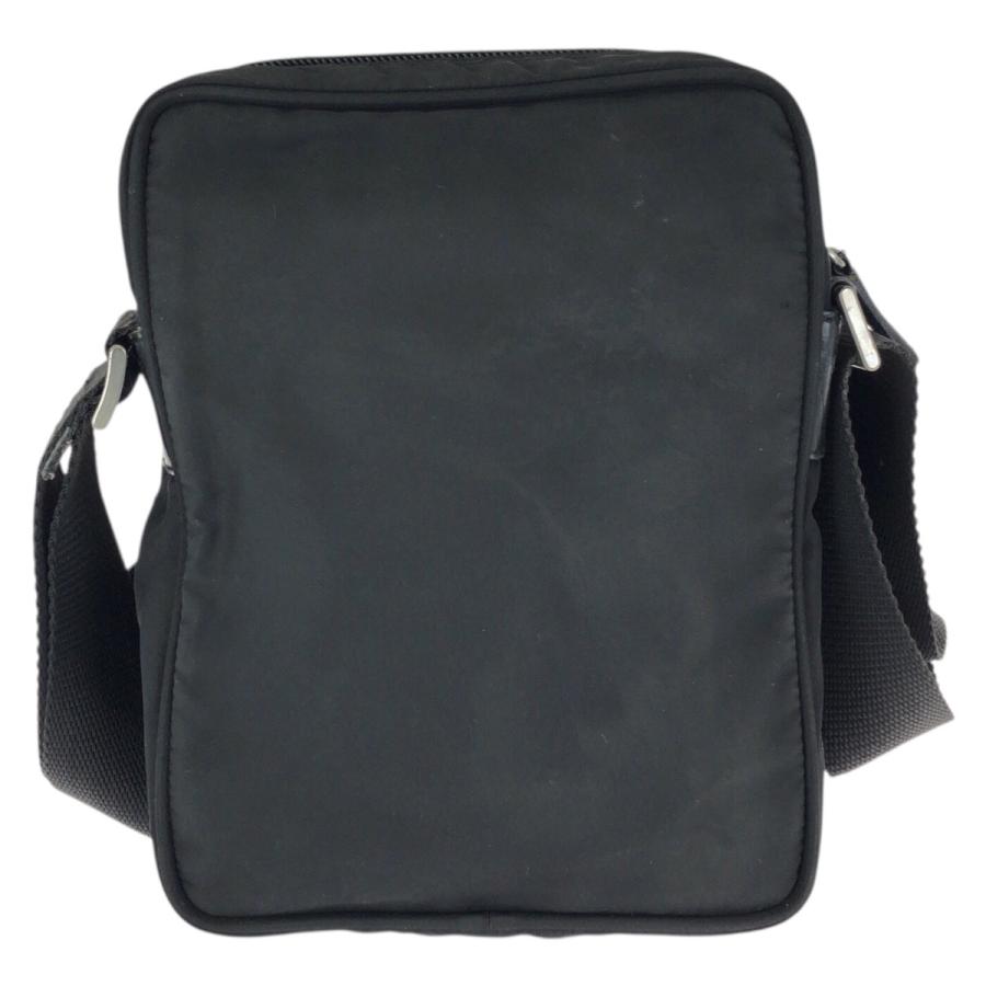 PRADA（プラダ） テスート 三角ロゴプレート ブラック 黒 シルバー金具